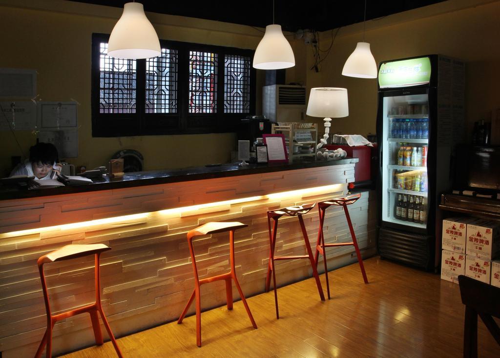 Nanjing Sunflower International Youth Hostel Bagian luar foto