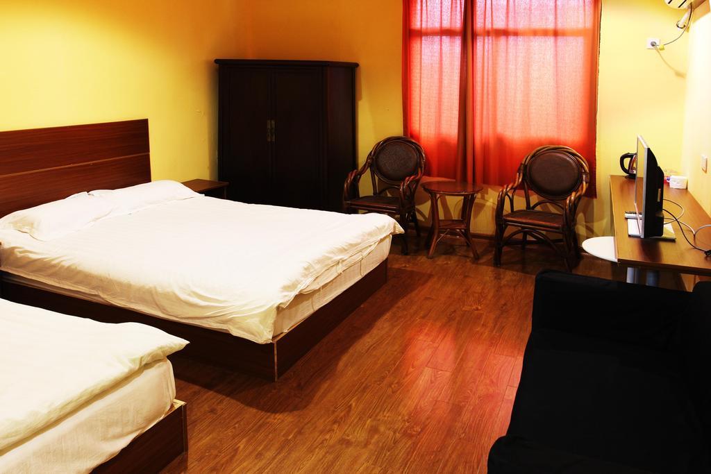 Nanjing Sunflower International Youth Hostel Bagian luar foto